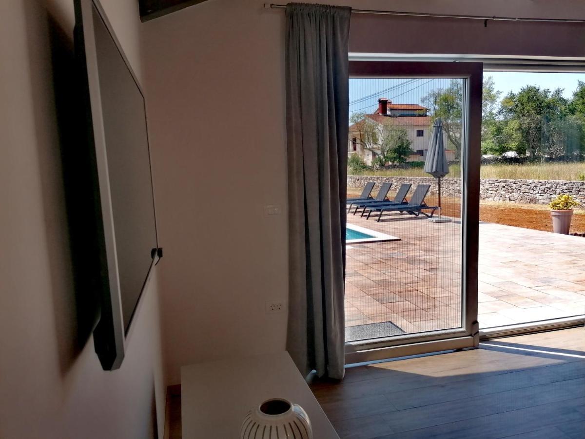 Cozy House With Pool Near Rovinj Apartment Kanfanar Exterior photo