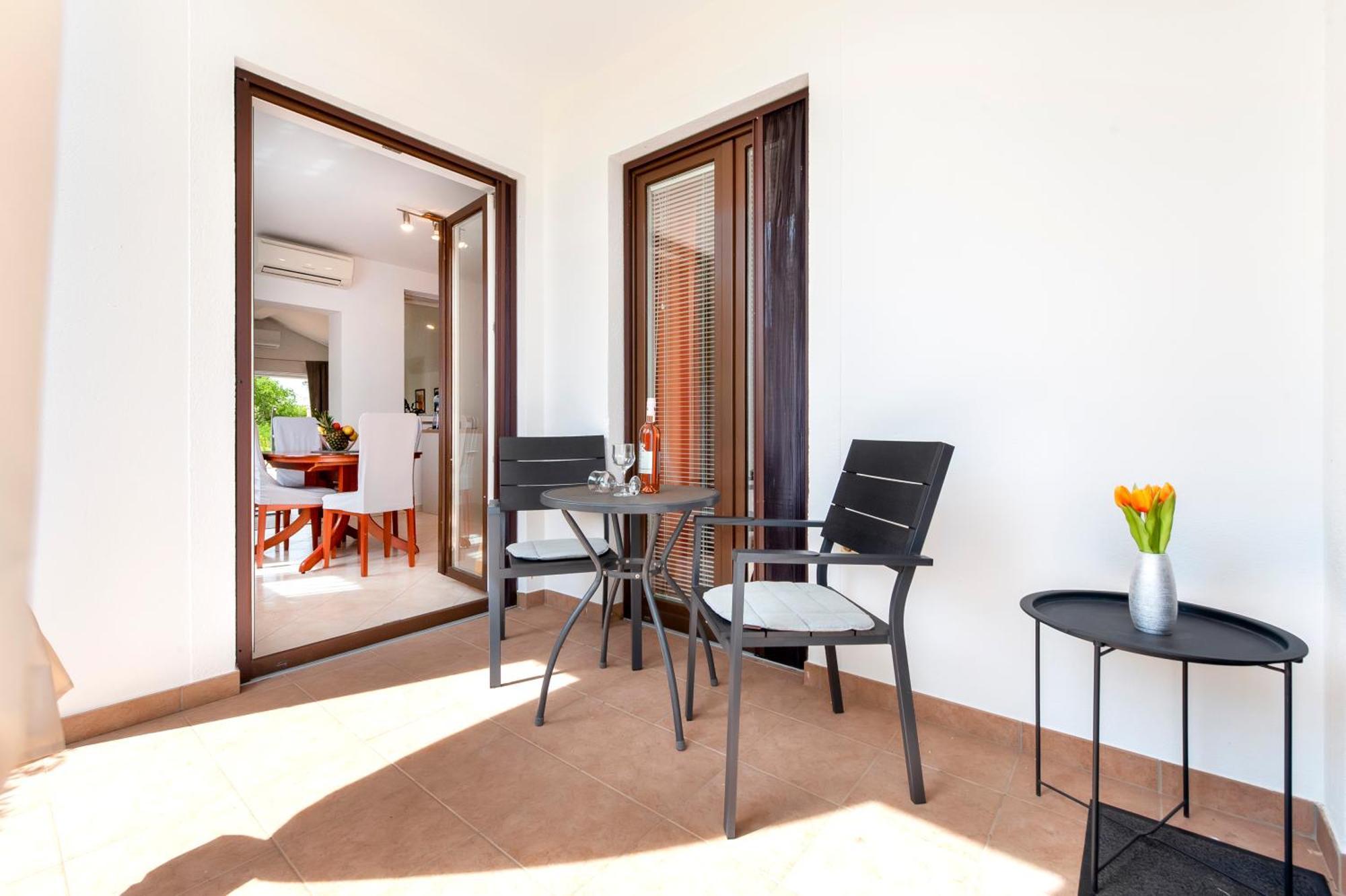 Cozy House With Pool Near Rovinj Apartment Kanfanar Exterior photo